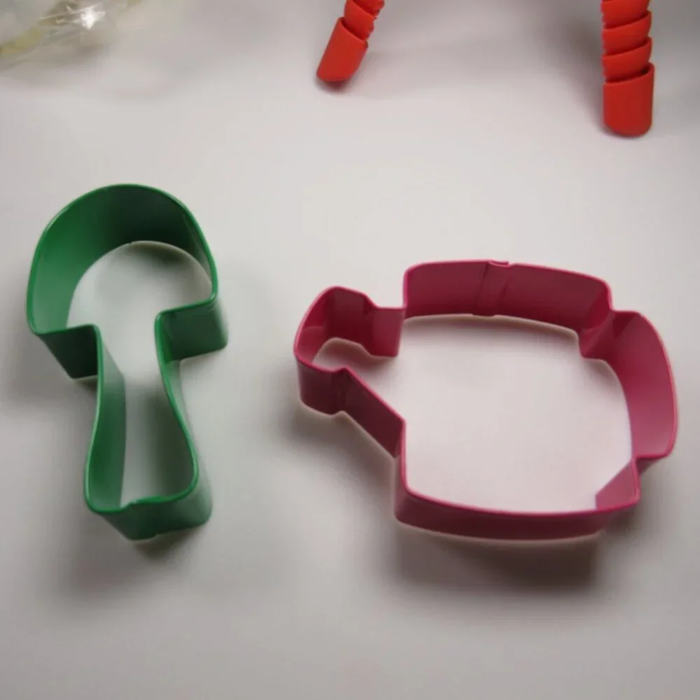 N/A cookie cutters